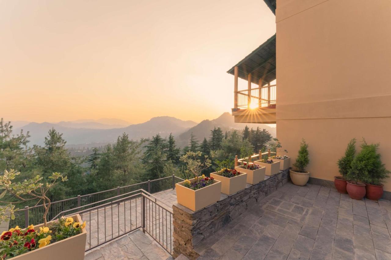 Taj Theog Resort & Spa Shimla Exterior foto